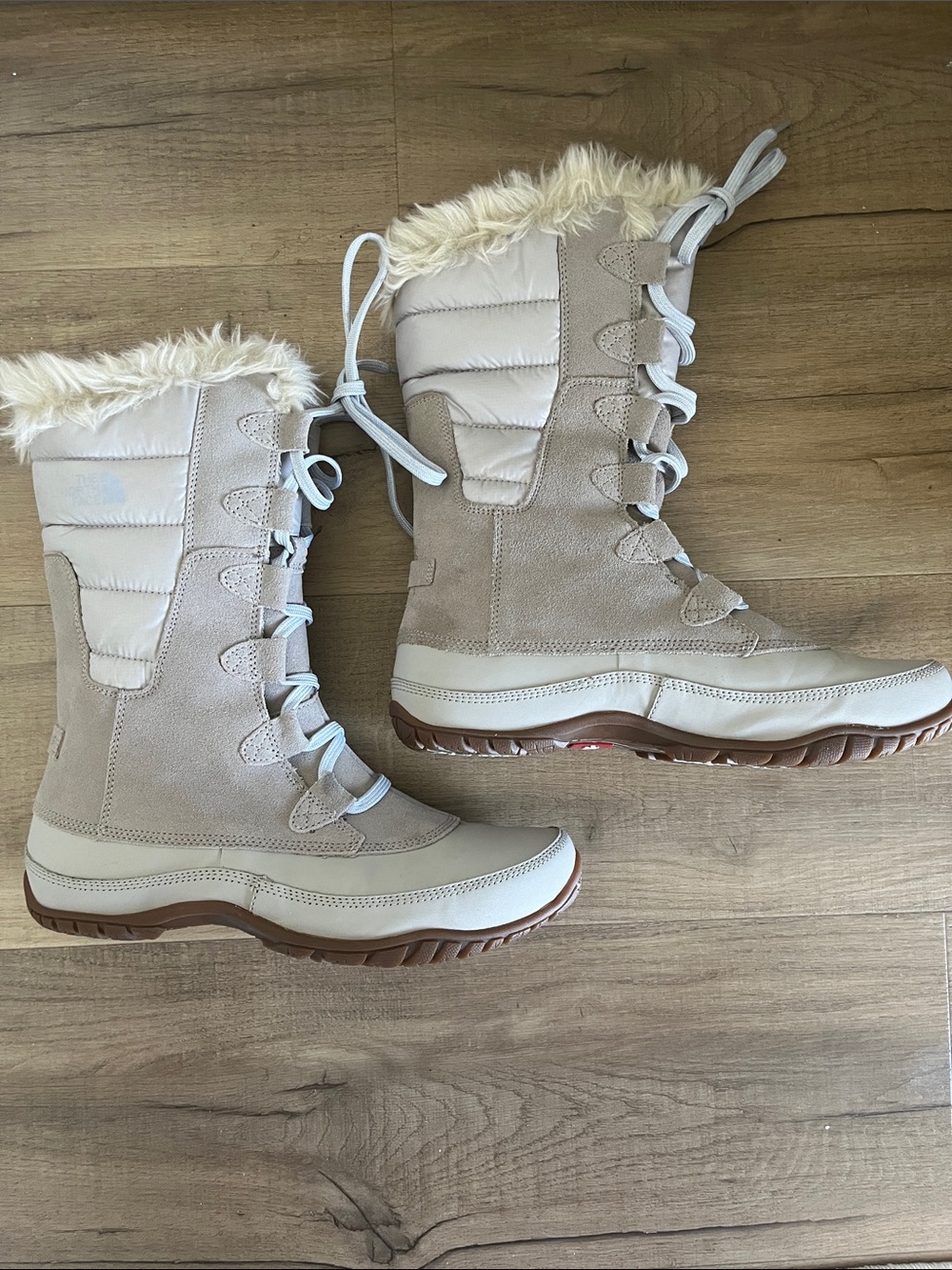 The North Face Women's Light Beige Faux-Fur Lace-Up Winter Boots Waterproof